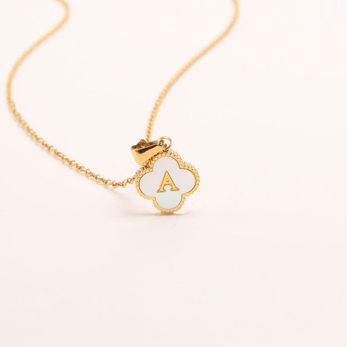Wholesale gold-plated letter necklace women four-leaf letter pendant necklace jewelry
