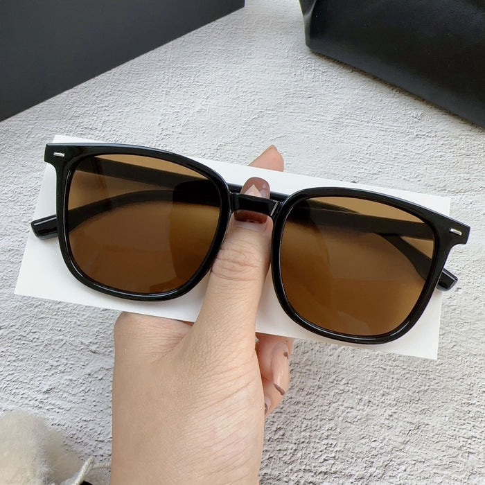 Wholesale Black frame sunglasses, high-end shade and UV protection sunglasses