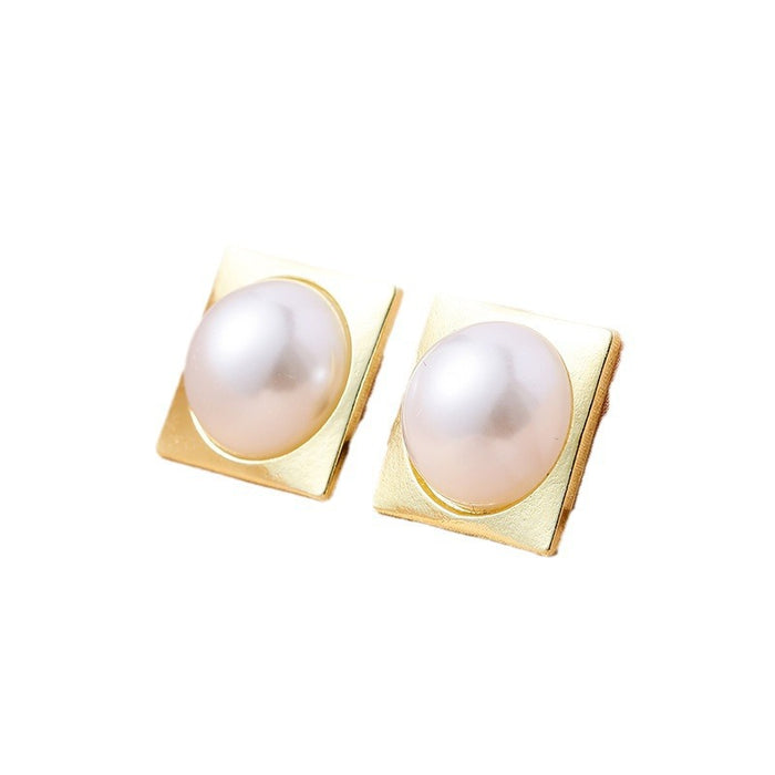 Wholesale exaggerated geometric square pearl earrings for women
