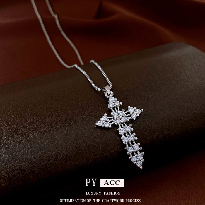 Wholesale Zircon cross pendant necklace, versatile collarbone chain, niche high-end fashion accessories wholesale