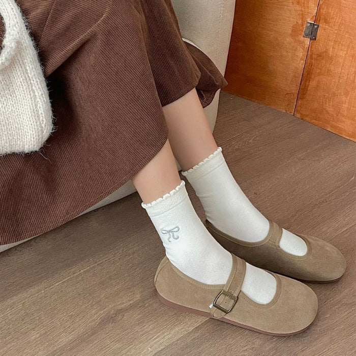 Wholesale Lace Embroidered Bow Socks Combed Cotton Middle Tube Socks Stacked Socks