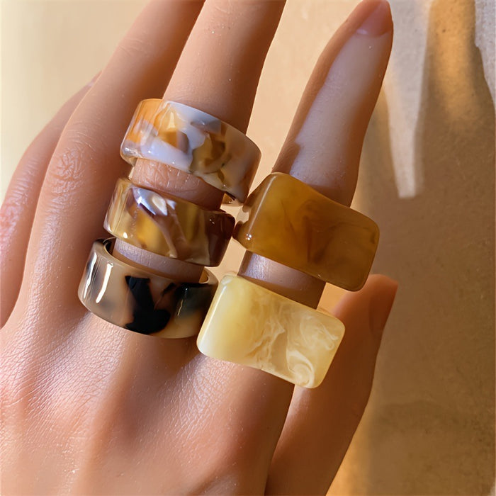 Wholesale Retro amber resin ring with minimalist ring and bracelet