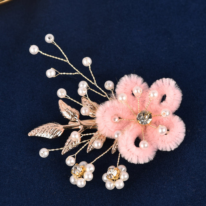 Wholesale Original handmade flower pearl leaf hair clip, multi-color plush duckbill clip