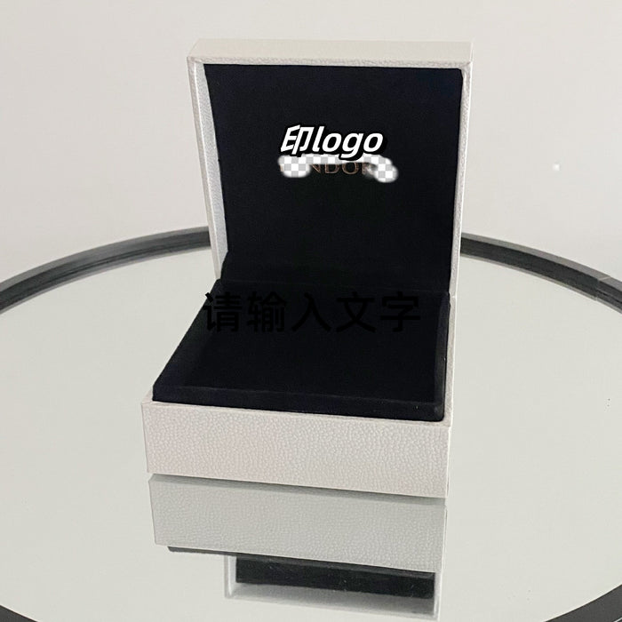 Wholesale Small niche luxury style bracelet with butterfly cherry pendant bracelet