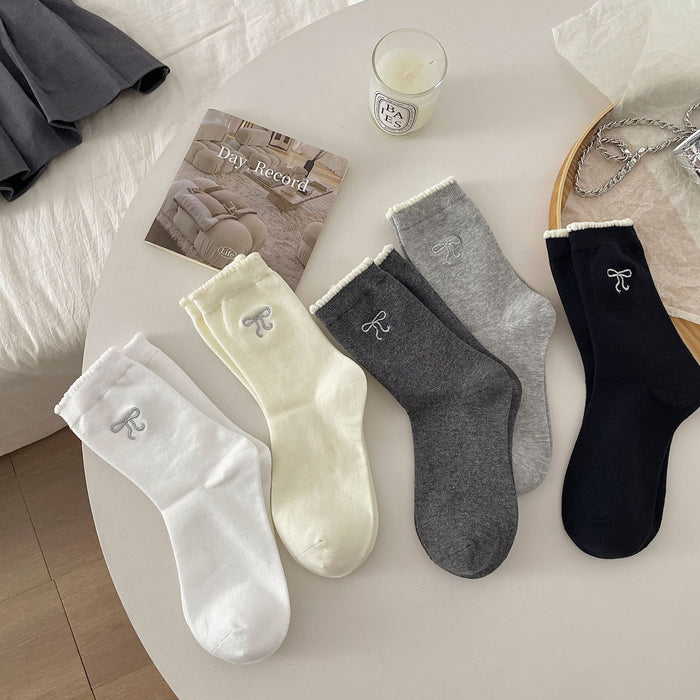 Wholesale Lace Embroidered Bow Socks Combed Cotton Middle Tube Socks Stacked Socks