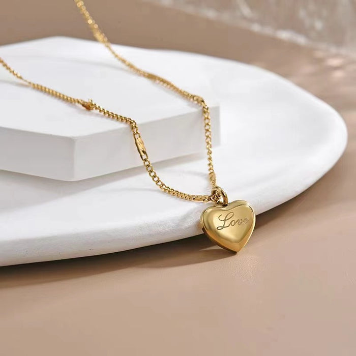 Wholesale Love necklace, simple temperament, light luxury necklace, peach heart collarbone chain, necklace accessories