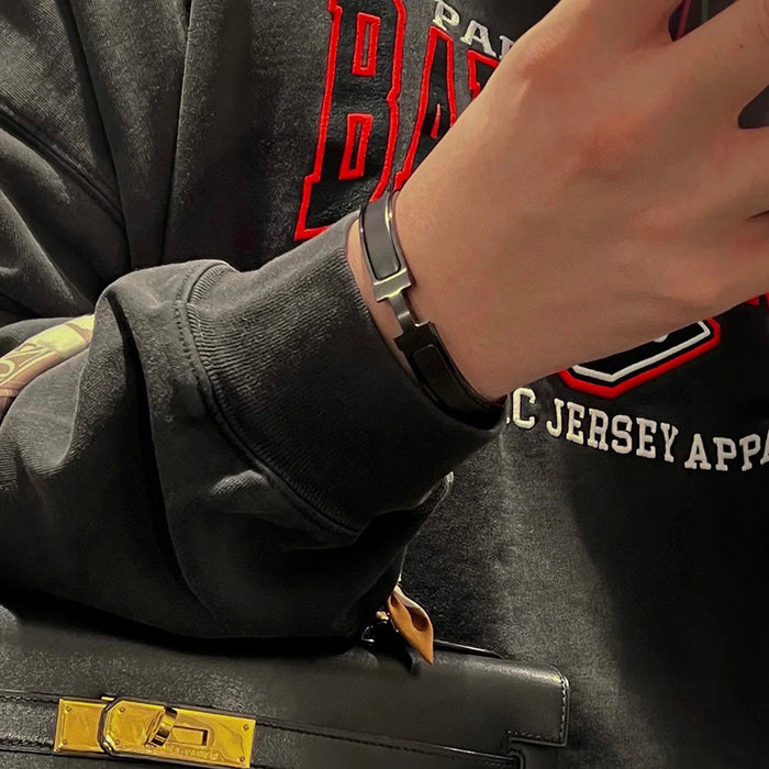 Wholesale Bracelet Bracelet Men's Pure Black Hand Ring Matte Buckle Couple Style Bracelet