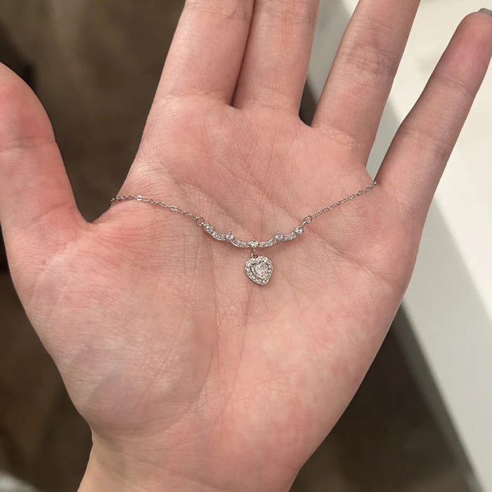 Wholesale Butterfly gemstone necklace with diamond inlay pendant, light luxury titanium steel, colorfast collarbone chain