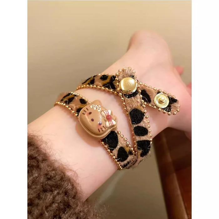 Wholesale Vintage Spice Style Leopard Print Kitten Collar