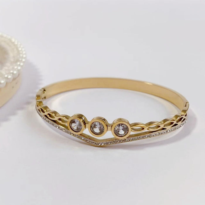 Wholesale Titanium steel color-preserving bracelet with diamond setting