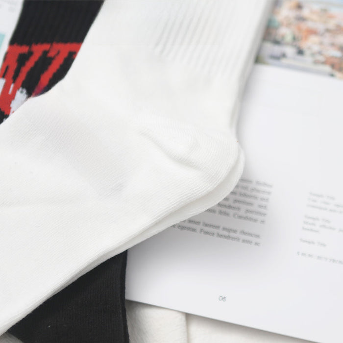 Wholesale Graffiti letter tube socks, combed cotton sports trendy socks, couple socks