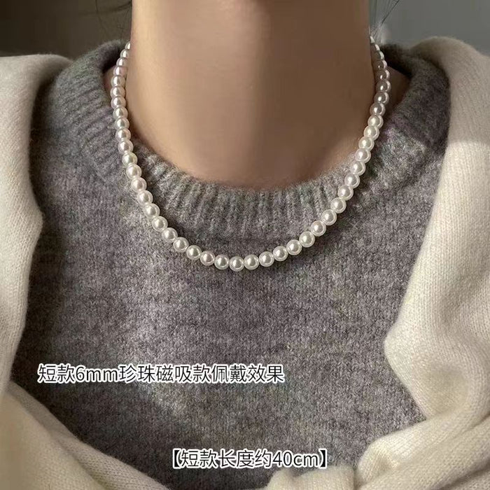 Wholesale Magnetic buckle, round pearl necklace, fashionable and socialite necklace, elegant design, high-end collarbone chain