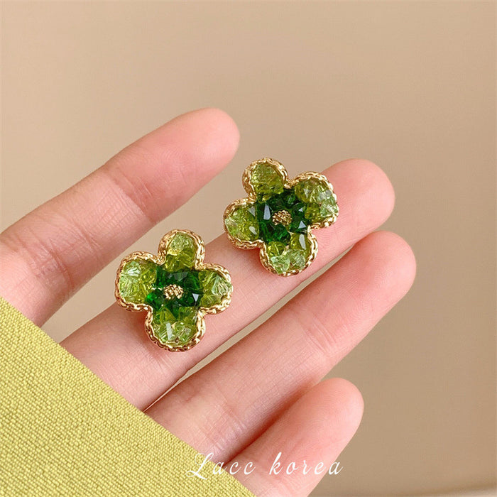 Wholesale Exquisite Tea Unique Earrings
