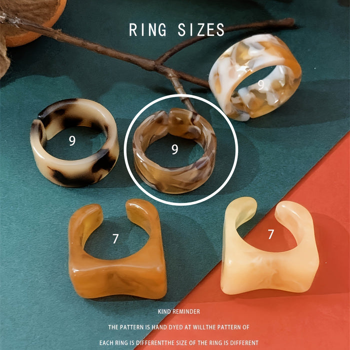 Wholesale Retro amber resin ring with minimalist ring and bracelet