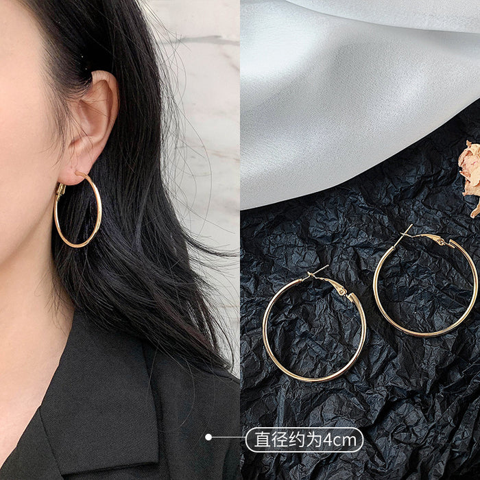 Wholesale Pure silver earrings with large circles, plain circles, and high-end feel. Round circle earrings