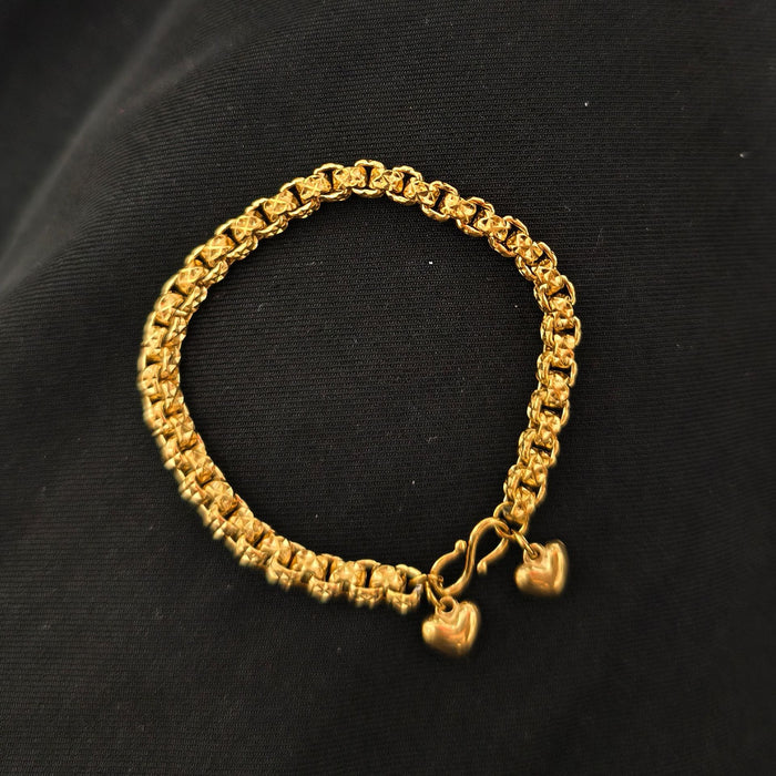 Wholesale Embossed square pearl heart-shaped stainless steel women's bracelet jewelry heart-shaped bracelet beads