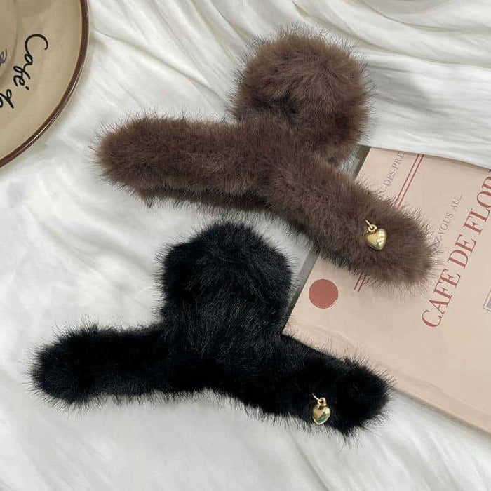 Wholesale Plush Love Grab Hair Clips