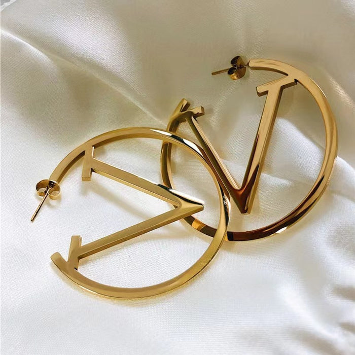 Wholesale V Letter Hollow Hoop Earrings Large Earrings