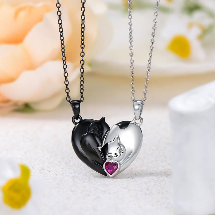 Wholesale Valentine' s Day Couple Patchwork Heart Black and White Cute Cat Necklace