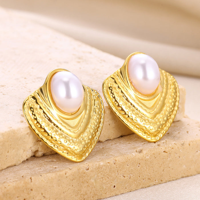 Wholesale Retro French High-end Pearl 18K Gold Earrings