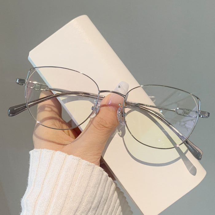 Wholesale Ultra light pure titanium elegant cat eye glasses for myopia can be matched with high-end sensitivity glasses frame