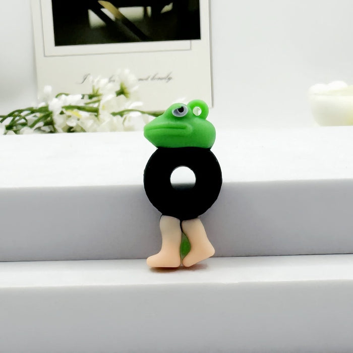 Wholesale Small keychain, abstract wooden stick, human curiosity, desktop car accessories, pendant wholesale