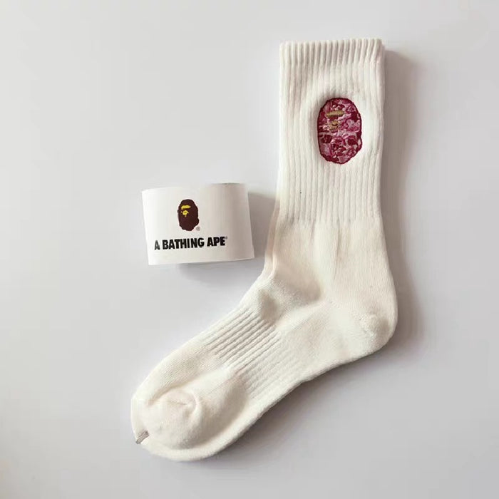 Wholesale Medium length towel bottom socks, high top sports long tube, embroidered white