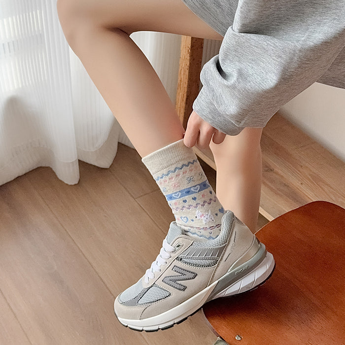 Wholesale Cute butterfly knot pile socks in the middle tube, retro style