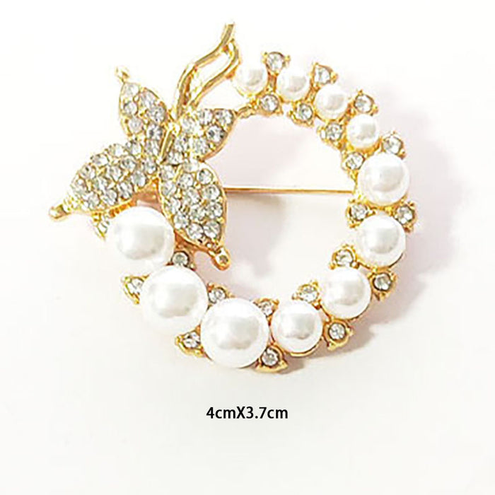 Wholesale Diamond studded pearl butterfly brooch, stylish and elegant chest flower, clothing clip, clothing accessories