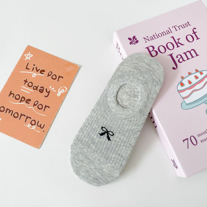 Wholesale Bow socks, boat socks, thin, shallow, invisible socks, anti slip and non falling heel socks, boneless