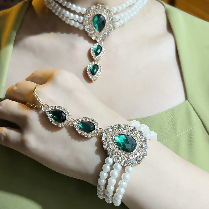 Wholesale bridal Wedding Jewelry Retro Elegant Multi-layer Pearl Diamond Choker Bracelet suit
