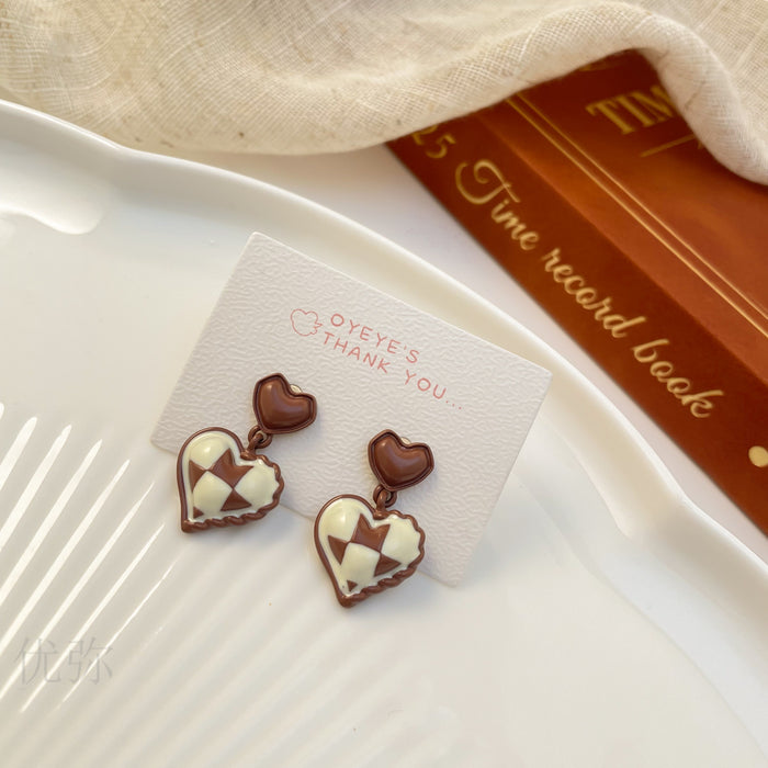 Wholesale cute cartoon earrings silver needle girls  brown earrings