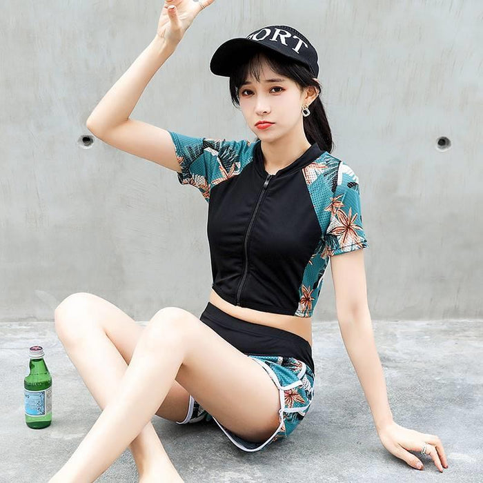 Wholesale Swimsuit sports split type hot spring conservative