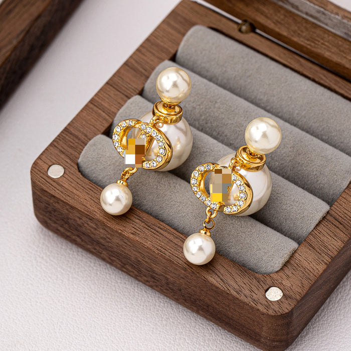 Wholesale Diamond-encrusted pearl earrings