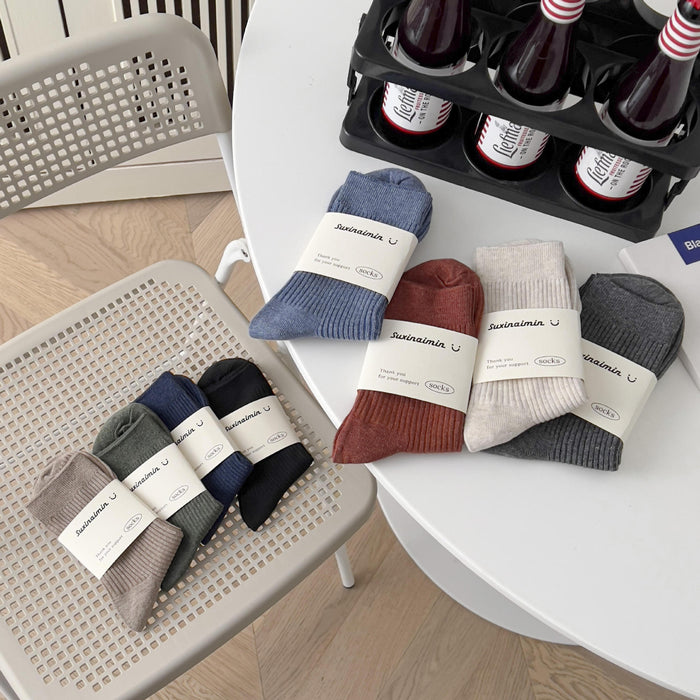 Wholesale Solid color men's socks, fashionable mid tube socks, breathable, sweat absorbing, comfortable cotton socks