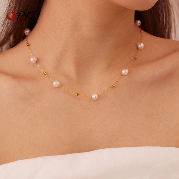 Wholesale Vintage style necklace made of stainless steel, light luxury, fashionable and versatile, with pearl temperament and titanium steel locking chain