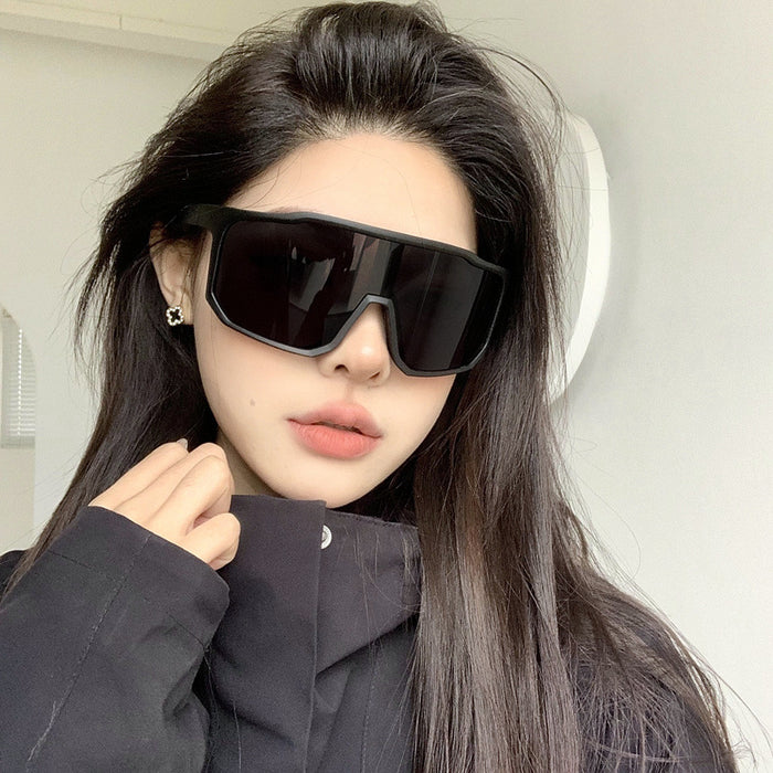 Wholesale Retro oversized frame outdoor cycling windproof sports sunglasses, hiking and eye protection sunglasses