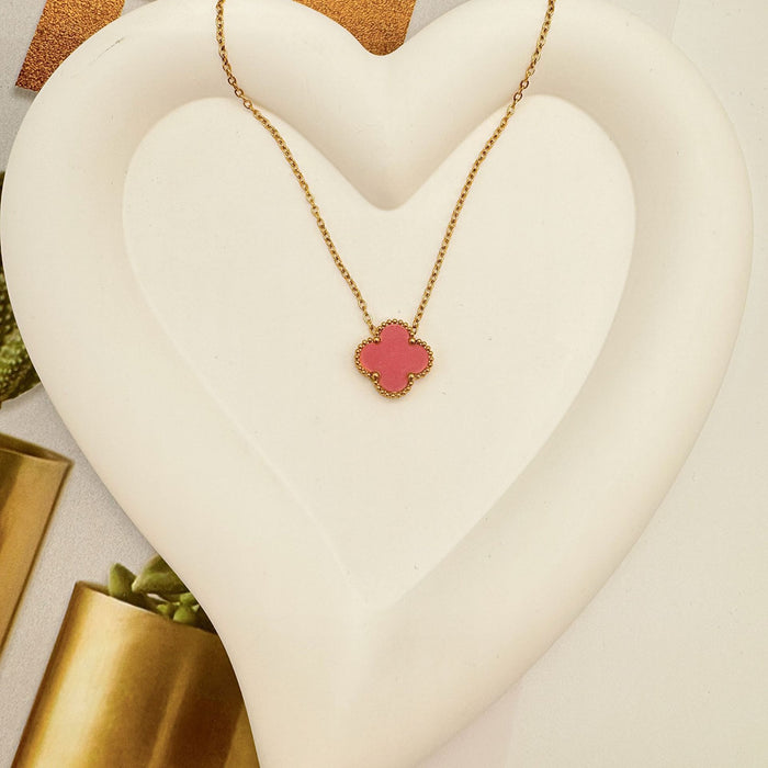 Wholesale Stainless steel double-sided mother of pearl clover necklace with light luxury and high-end feel