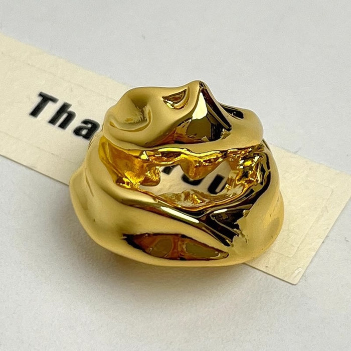 Wholesale Small niche design, personality, irregular hollow ring, light luxury, high-end feel, gold silver exaggerated ring