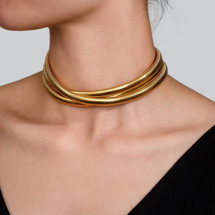 Wholesale 2pcs Heart-shaped choker hollow round snake chain magnetic opening stainless steel necklace