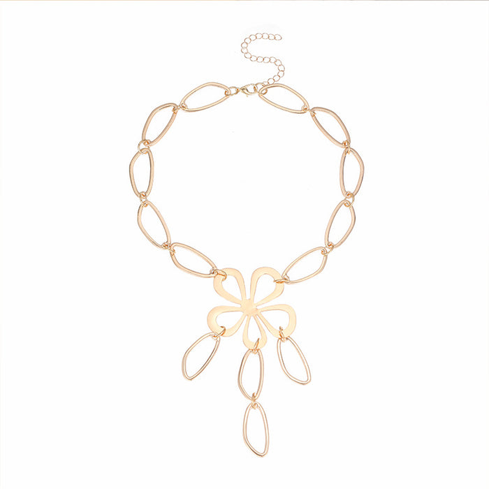 Wholesale Hollow Flower Necklace Women's Geometric Oval Tassel Neck Chain