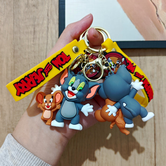 Wholesale Keychain, simple car keychain, creative couple backpack decoration