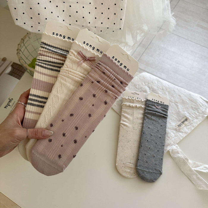 Wholesale Butterfly knot socks, children's mid tube socks, lace cotton mesh hollow pile socks