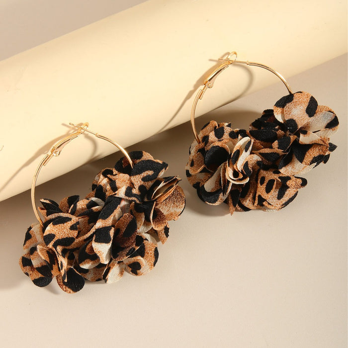 Wholesale Leopard print round petal earrings earrings earrings, retro high-end earrings