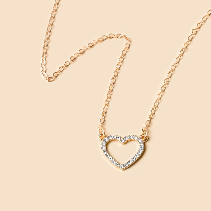 Wholesale Alloy Jewelry Versatile Diamond Heart Necklace Sweet Clavicle Chain Water Wave Chain Neck Chain