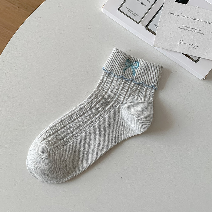 Wholesale Lace bow socks with flared design, short tube socks