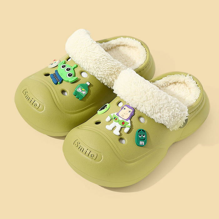 Wholesale Children' s cotton slippers winter  boys and girls home warm cotton shoes medium and big children cartoon outer wear plush shoes