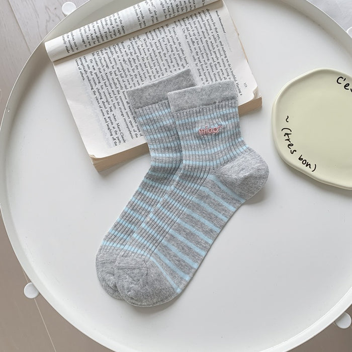 Wholesale Ultra transparent fine striped embroidered versatile mid length socks