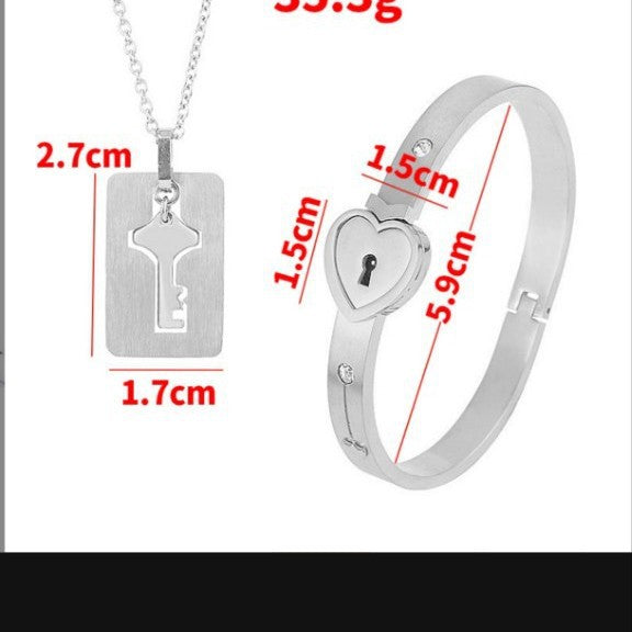 Wholesale Diamond studded titanium steel bracelet, fashionable plain circle, light luxury jewelry, bracelet accessories