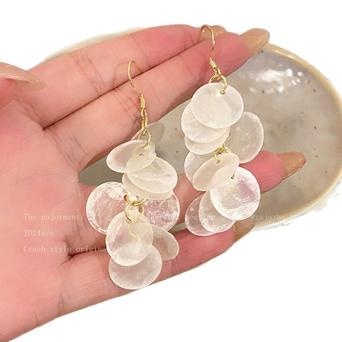 Wholesale Long tassel shell earrings, new style with exaggerated temperament, seaside earrings